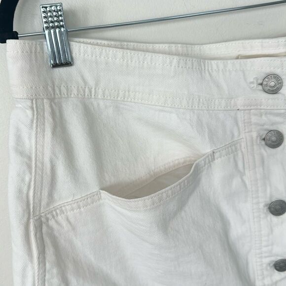 Madewell Stretch Denim A-Line Mini Skirt in Tile White: Button-Front Edition 14 - Picture 3 of 7